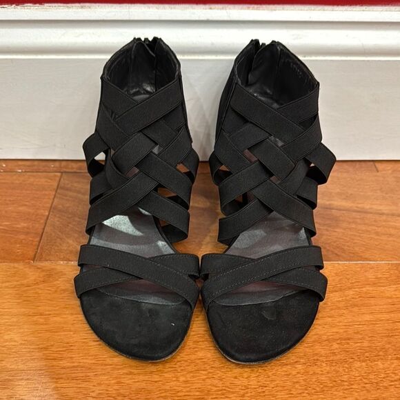 STUART WEITZMAN Women's Black Suede Lasting Elastic Straps Sandal Size 7 - Picture 1 of 10